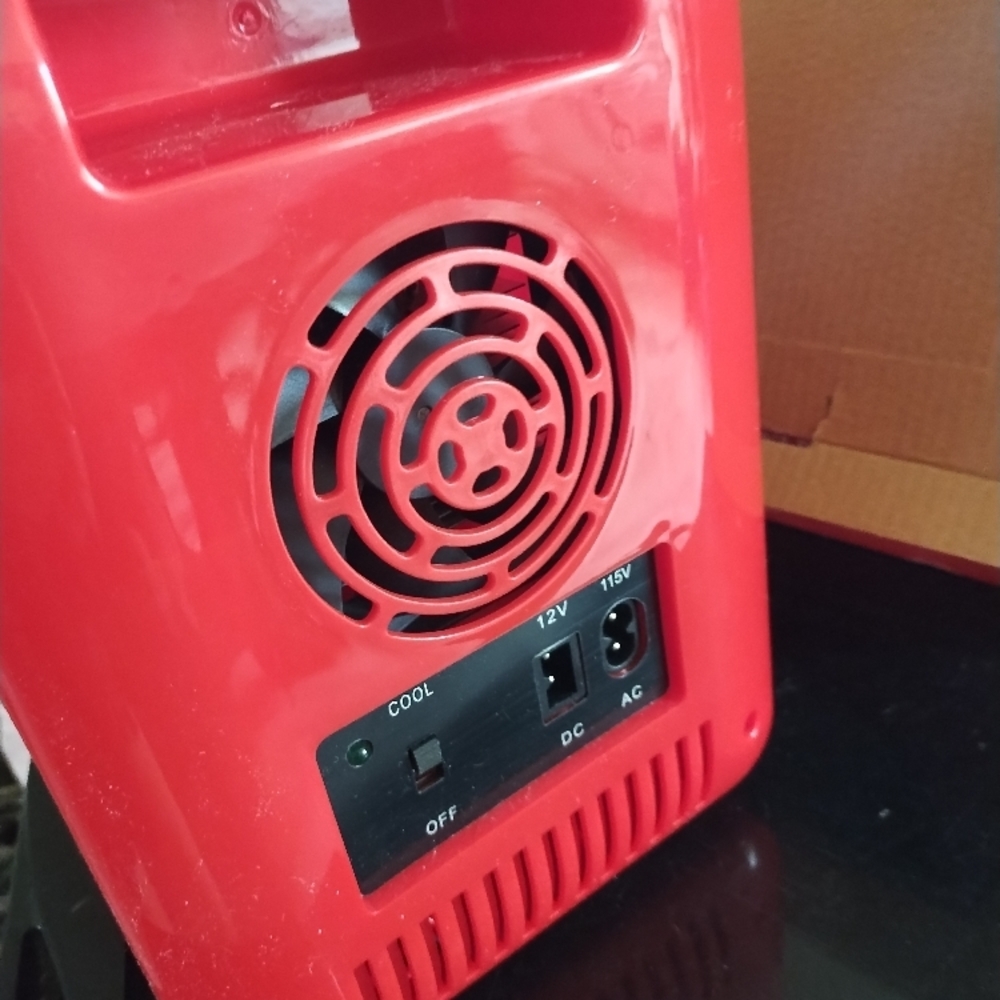 Budweiser Red Mini Fridge - Picture 5 of 7